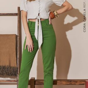 Calça Classic Sarja Cora Canela - Preta