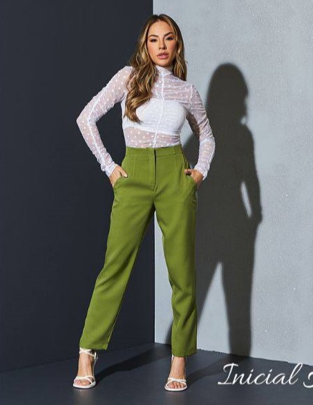 Calça Yasmim Inicial A - Verde