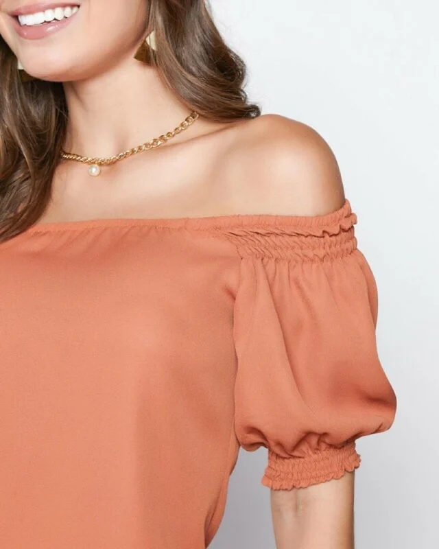 Blusa Ombro a Ombro Amiska - Caramelo - Imagem 4