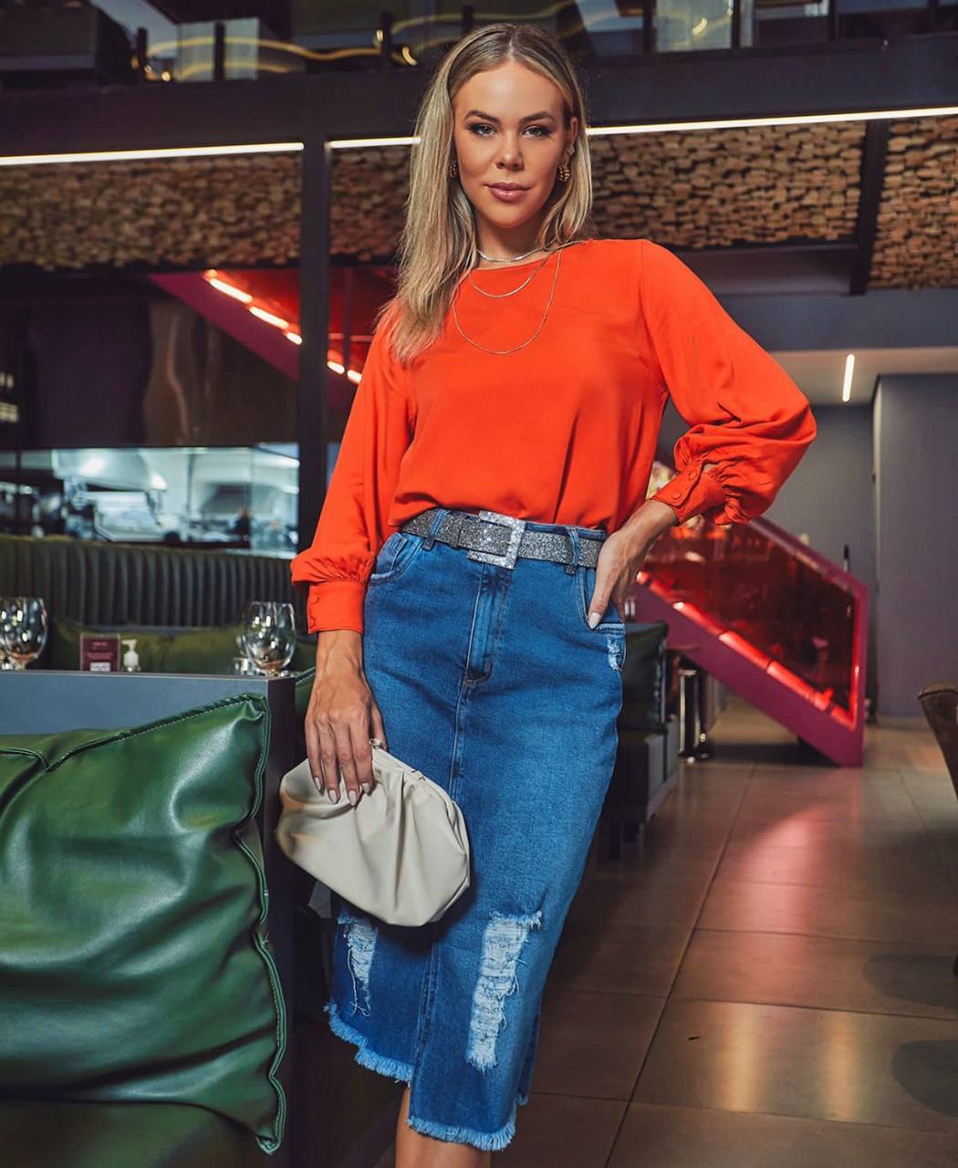Saia Jeans Midi com Pluídos RZM