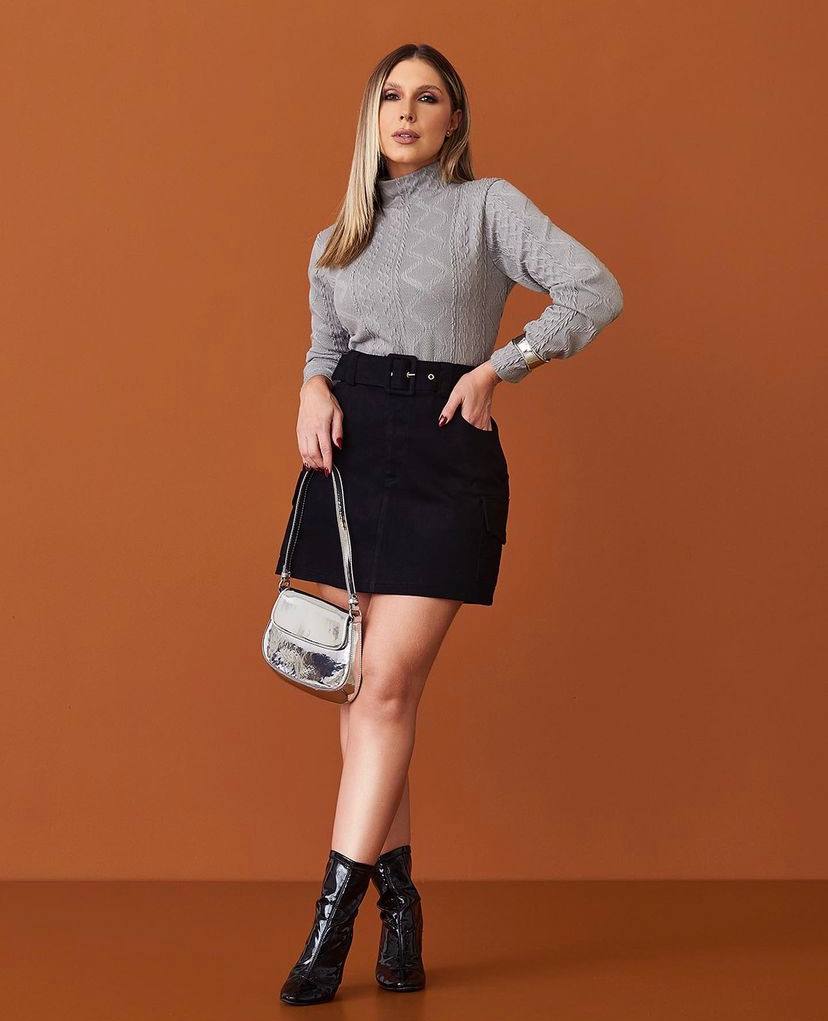 Blusa Tricô Gola Alta Cinza - Izadora Inicial A