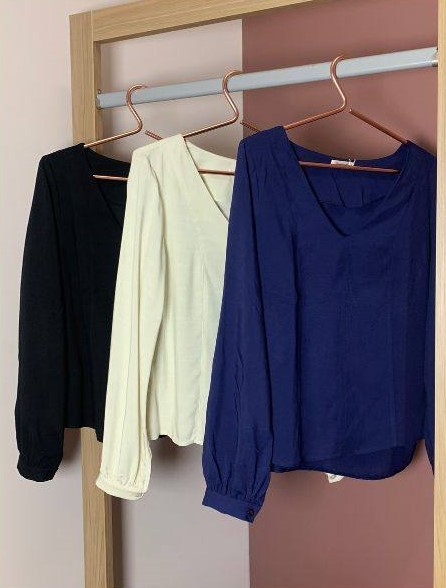 Blusa Manga Longa Azul Marinho - Sabina Inicial A - Imagem 2