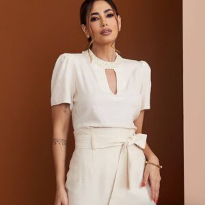 Blusa com Pérolas Bege - Silvia Inicial A