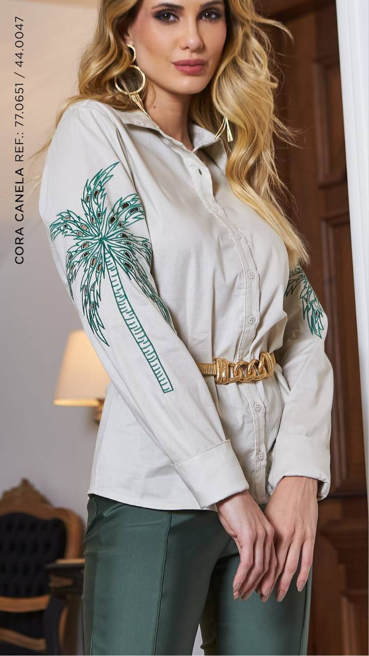 Camisa Coqueiro Bordado Aveia Cora Canela