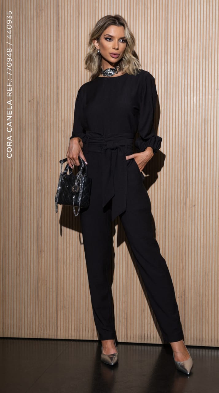 Cropped Botão Costas Preto Cora Canela