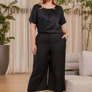 Calça Pantacourt Plus Size Preta Dany Savannah