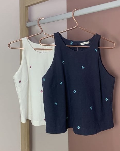 Blusa Julia Inicial A - Imagem 2