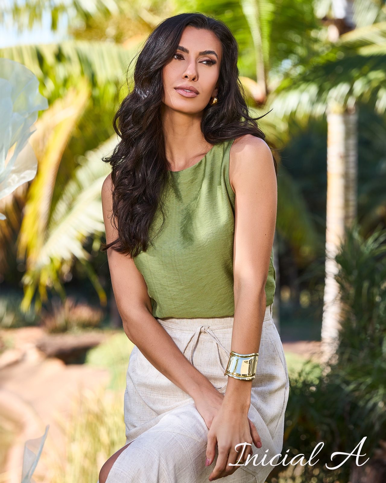 Blusa Eliane Cru Inicial A