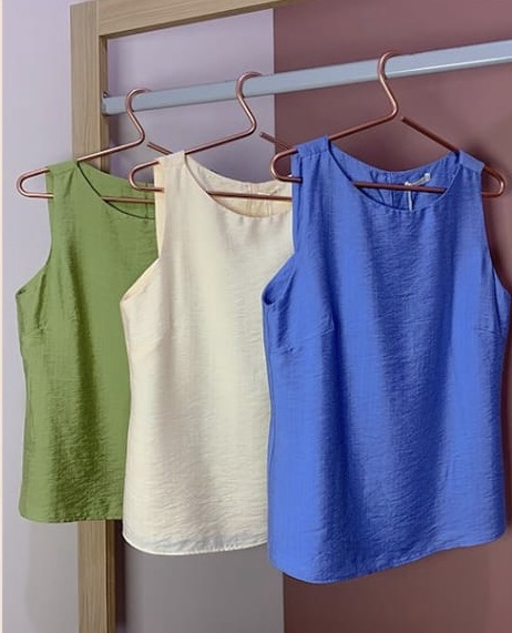 Blusa Eliane Cru Inicial A - Imagem 2
