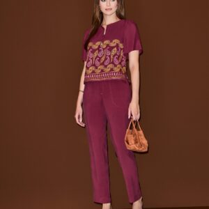 Calça Lavínia Vinho Inicial A