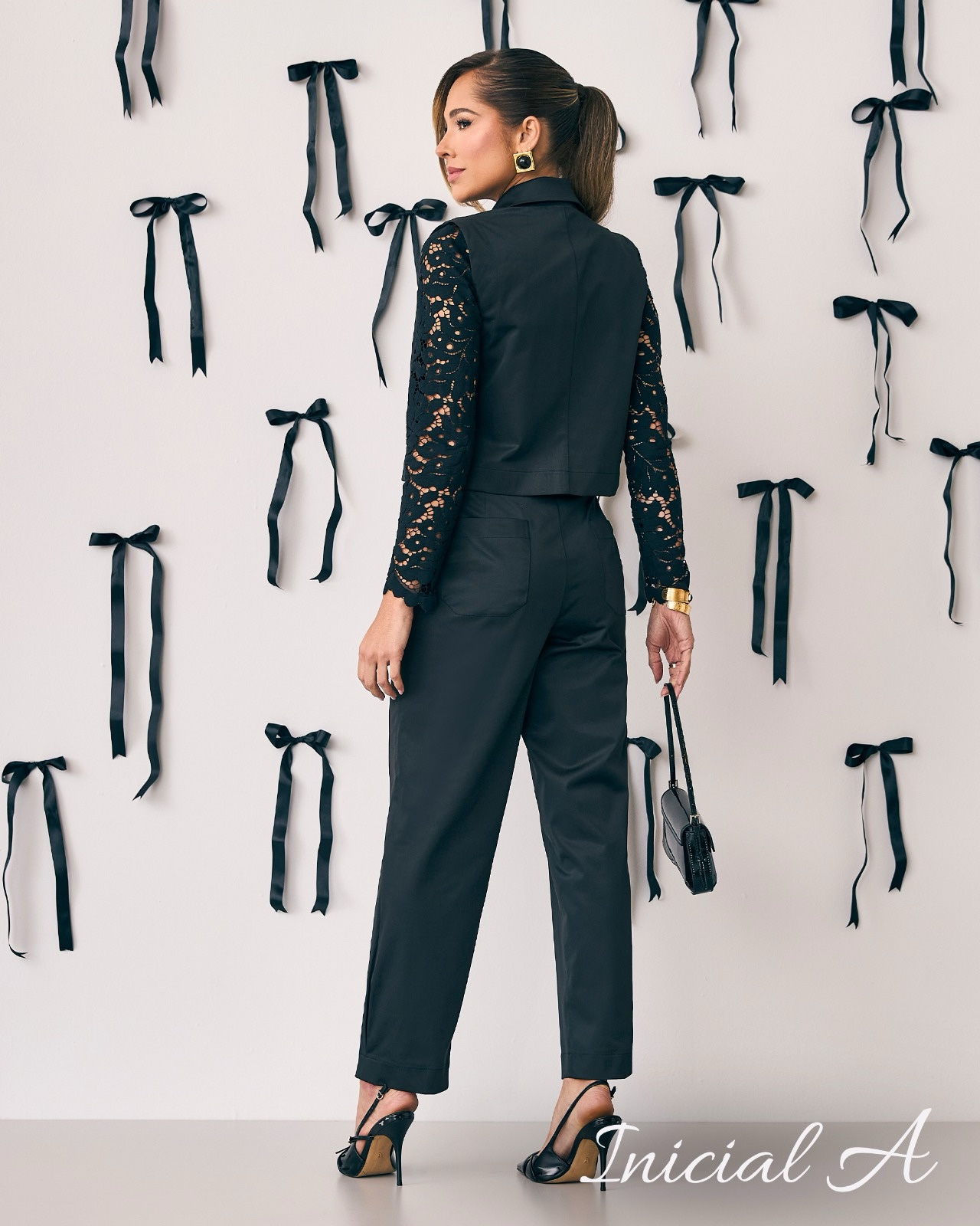 Conjunto Larissa Rosa Colete e Calça Inicial A - Imagem 2