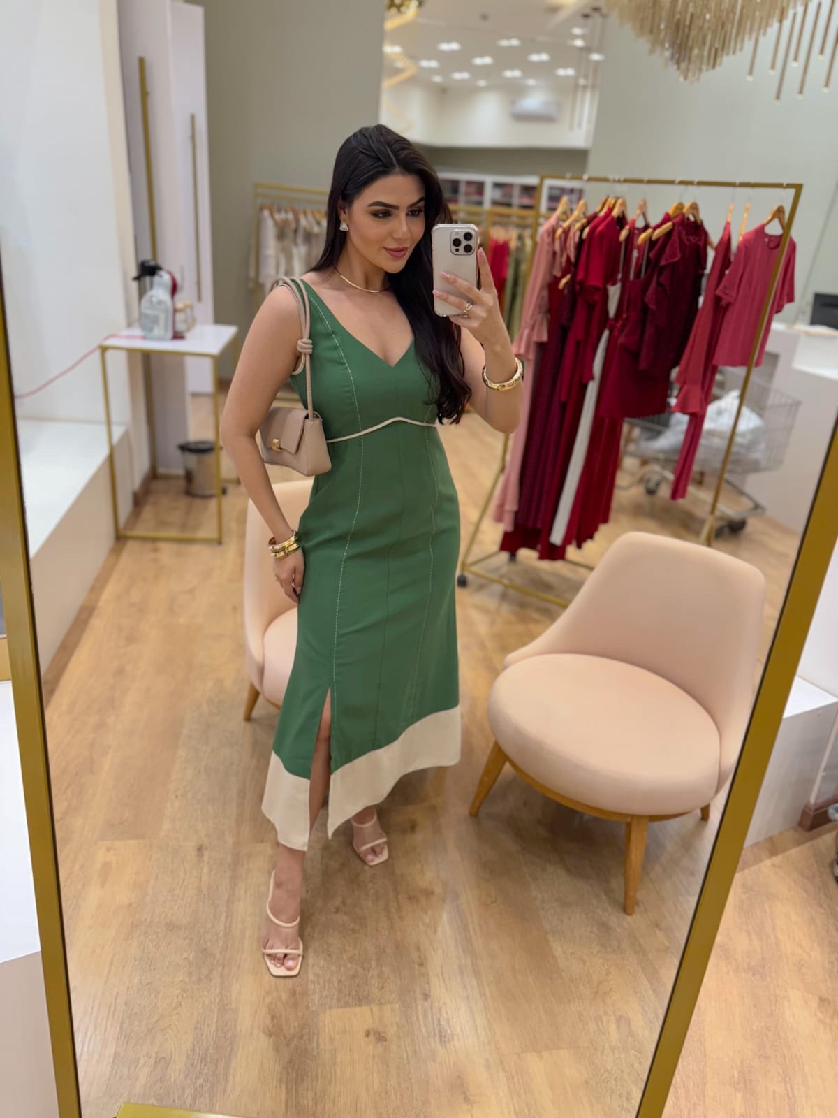 Vestido Amanda Midi Verde Inicial A